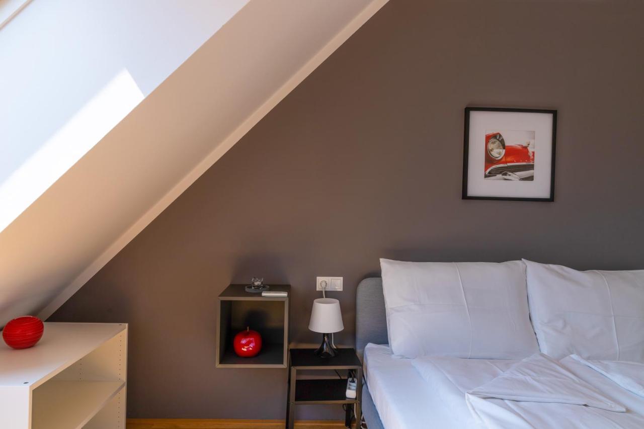 Maureen Lovely 2 Bedroom Unit With Community Pool Вена Экстерьер фото
